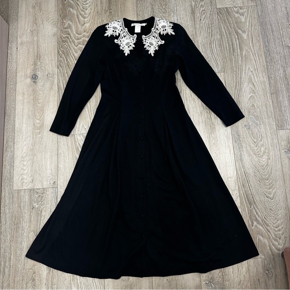Vintage Black Wool Dress with White Lace Detail - Picture 1 of 11